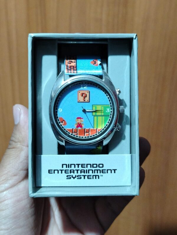 Reloj Nintendo 8 Bits Super Mario Bros TM 2018 (COLECCIÓN) - Imagen 4