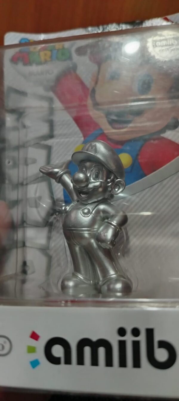 AMMIBO SUPER MARIO(EDICIÓN SILVER) - Imagen 5